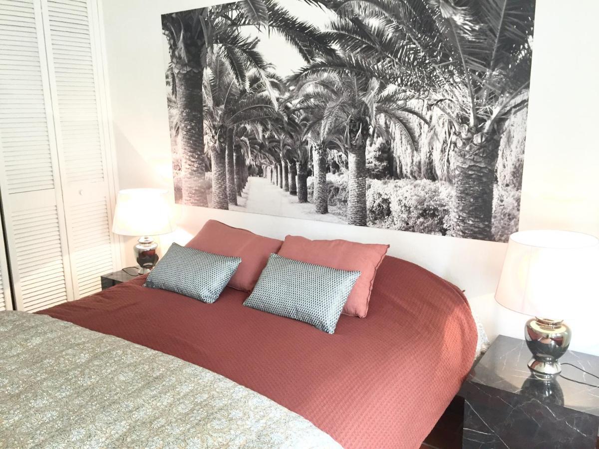 Appartement Spacieux Avec Jardin Coeur De St Tropez Saint-Tropez Exterior photo