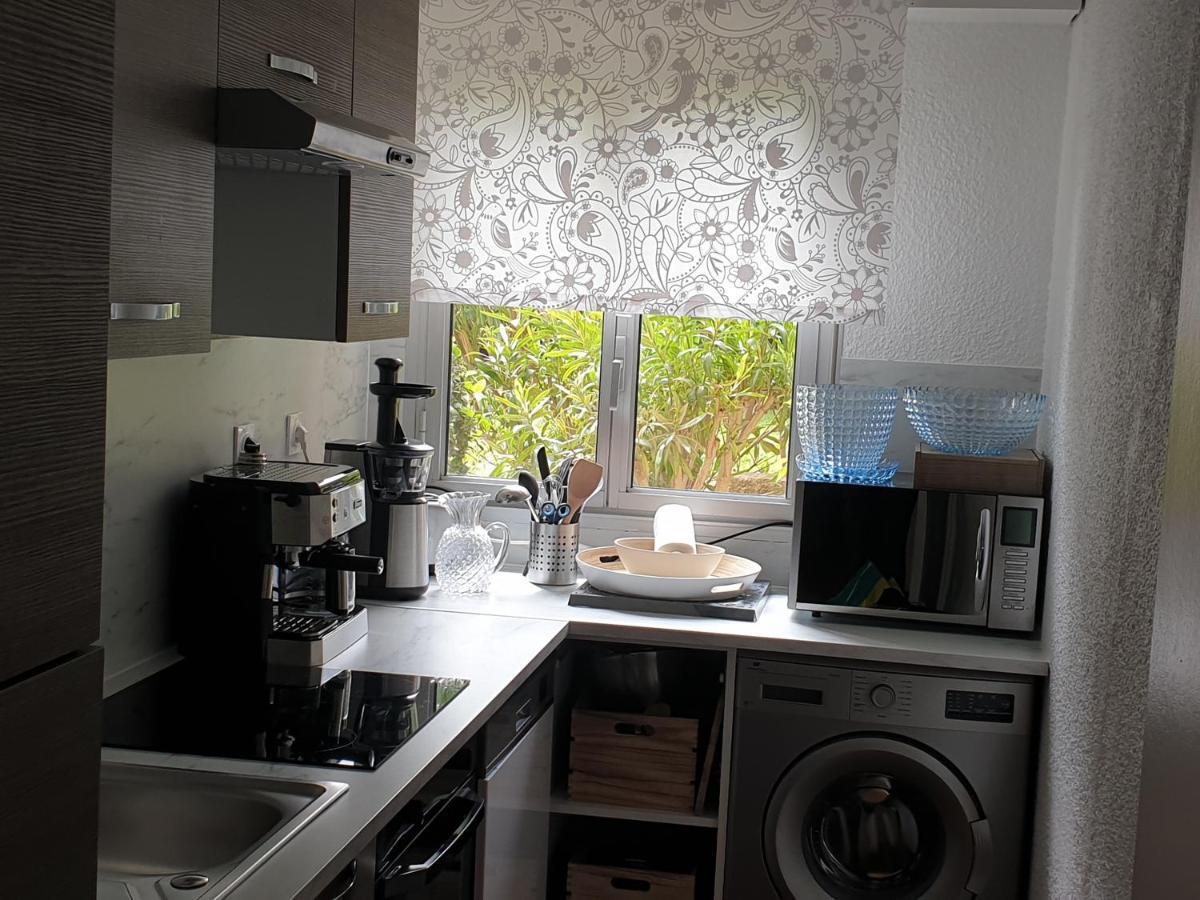 Appartement Spacieux Avec Jardin Coeur De St Tropez Saint-Tropez Exterior photo